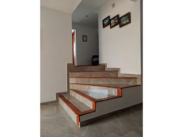 CASA EN VENTA CHIPICHAPE CONDOMINIO 116M2 🛌3 🚽3 🚘2 PAR CALI NORTE