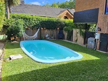 Casa en venta - 5 Dormitorios 5 Baños - Cochera - 420Mts2 - Canning