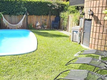Casa en venta - 5 Dormitorios 5 Baños - Cochera - 420Mts2 - Canning