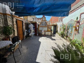 VENTA PH MULTIFAMILIAR 4 AMB Y 3 AMB EN MATADEROS