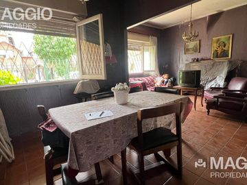 VENTA CASA EN VILLA SARMIENTO