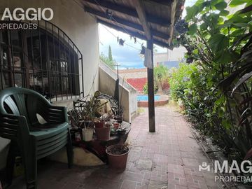 VENTA CASA EN VILLA SARMIENTO