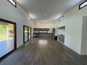 CASA EN VENTA A ESTRENAR EN LA RESERVA CARDALES APTO CREDITO ¡¡OPORTUNIDAD!!