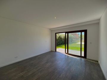 CASA EN VENTA A ESTRENAR EN LA RESERVA CARDALES APTO CREDITO ¡¡OPORTUNIDAD!!