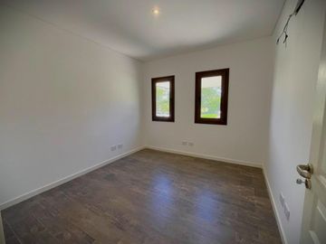 CASA EN VENTA A ESTRENAR EN LA RESERVA CARDALES APTO CREDITO ¡¡OPORTUNIDAD!!