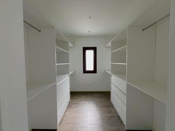 CASA EN VENTA A ESTRENAR EN LA RESERVA CARDALES APTO CREDITO ¡¡OPORTUNIDAD!!