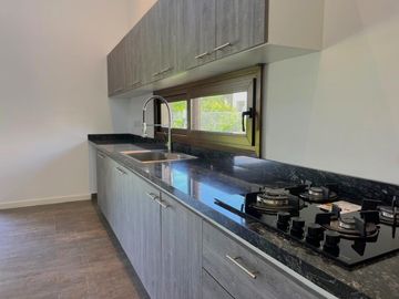 CASA EN VENTA A ESTRENAR EN LA RESERVA CARDALES APTO CREDITO ¡¡OPORTUNIDAD!!