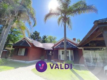 Casa en venta - Barrio Echeverría del Lago, Canning