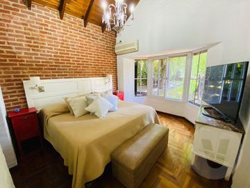 Casa en venta - Barrio Echeverría del Lago, Canning