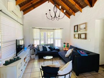 Casa en venta - Barrio Echeverría del Lago, Canning