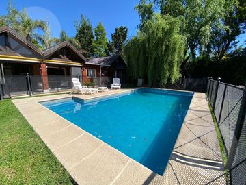 Casa en venta - Barrio Echeverría del Lago, Canning