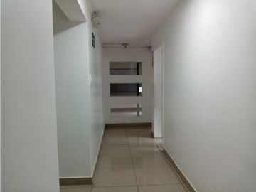 Las Casas, Casa Comercial en Renta, 400m2, 12 Ambientes