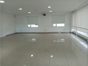 Las Casas, Casa Comercial en Renta, 400m2, 12 Ambientes