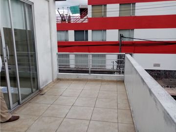 Las Casas, Casa Comercial en Renta, 400m2, 12 Ambientes