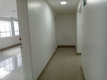Las Casas, Casa Comercial en Renta, 400m2, 12 Ambientes