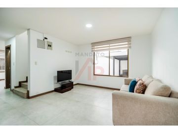 CASA EN VENTA EN CONDOMINIO VILLAFRANCA CUENCA