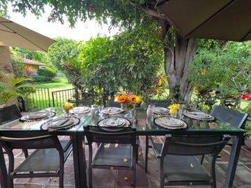 VENTA O RENTA DE CASA EN CONDOMINIO COL JACARANDAS CUERNAVACA ALBERCA Y JARDIN