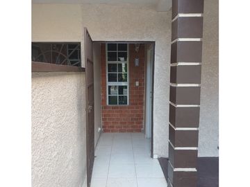 COD01 Casa Dúplex en Venta - Los Cortijos, Arraiján