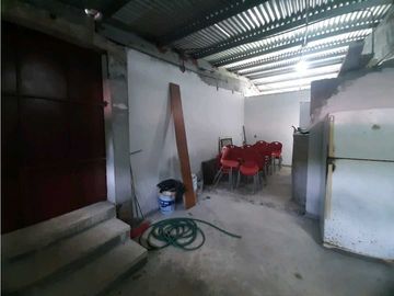 VENDO CASA CON TERRENO EN LA  CHORRERA INDUSTRIAL