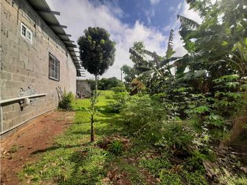 VENDO CASA CON TERRENO EN LA  CHORRERA INDUSTRIAL