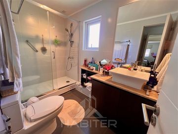 Casa en Venta en Linda Casa en Condominio Camino Botrolhue Temuco