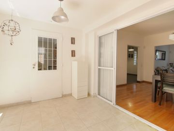 VENTA - CASA - 6 AMBIENTES - FLORIDA