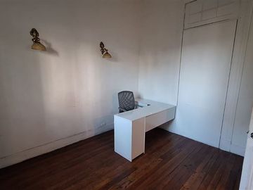 Local Comercial en Venta en Metro Monseñor Eyzaguirre