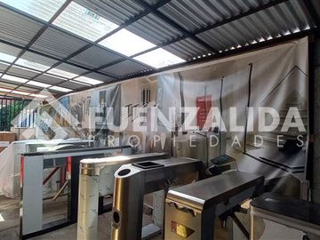 Oficina en Venta en Francisco de Villagra / Violeta Parra