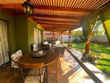 Casa en Venta en EN CONDOMINIO / 350 M2 DE TERRENO