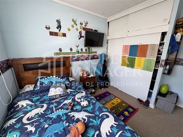 Casa en Venta en Casa 3 Pisos 105m2 5D-3B + Terraza - Parque Lantaño