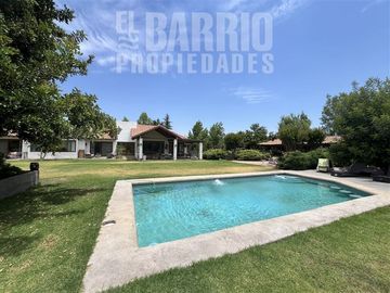 Casa en Venta en Chicureo Centro