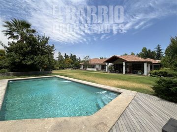 Casa en Venta en Chicureo Centro