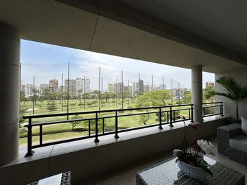 FLAT DE LUJO EN VENTA 4 DORM VISTA AL GOLF EDIFICIO MAS EXCLUSIVO DE SAN ISIDRO