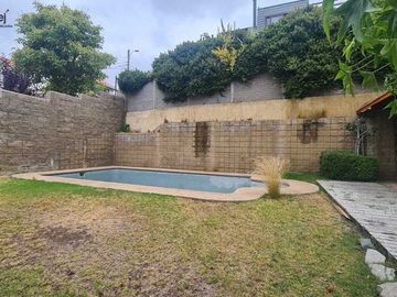 Vende Casa Con Desniveles  En Jardín Del Mar