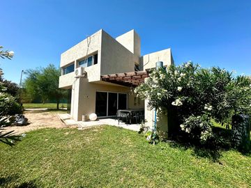 La Morada - Apto Crédito - 3 Dorm - Pileta - Galeria - Calef.Central