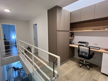 Venta Departamento Duplex  de 2 dormitorios y 2 cocheras en Rosario - Refineria