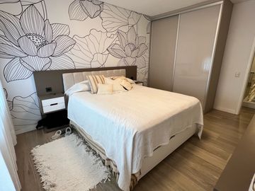 Venta Departamento Duplex  de 2 dormitorios y 2 cocheras en Rosario - Refineria