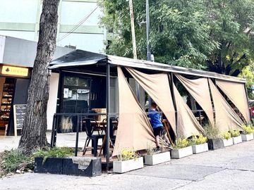 Venta  Departamento con Patio en Núñez Apto Crédito