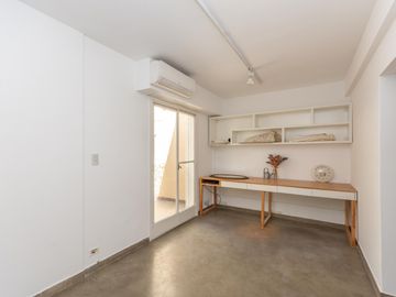 Venta  Departamento con Patio en Núñez Apto Crédito