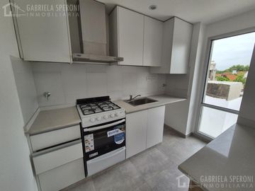 Departamento 2 ambientes VENTA Lomas de Zamora