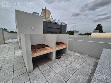 Departamento 2 ambientes VENTA Lomas de Zamora
