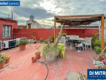 ¡Un PH muy amplio y con todos los ambientes que necesitas!  Visitalo Express HOY mismo!