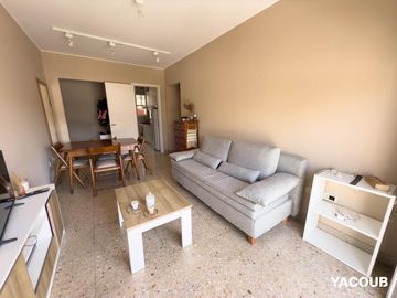 Departamento en venta - 2 dormitorios 1 baño 1 cochera - 55 mts2 - La Plata