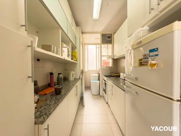 Departamento en venta - 2 dormitorios 1 baño 1 cochera - 55 mts2 - La Plata