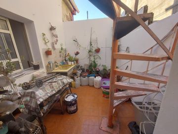 Venta PH al frente 2 ambientes sin expensas