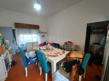 Venta PH al frente 2 ambientes sin expensas