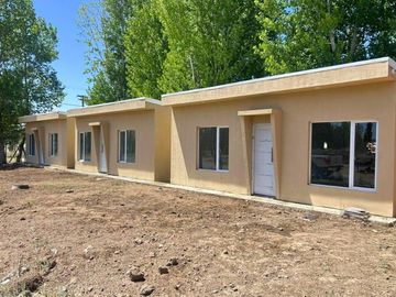Oportunidad de Inversión, venta de 3 casas de un dormitorio, Plottier.