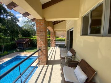 Casa campestre en condominio para la venta en Cerritos, Pereira!!!