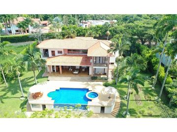 Casa campestre independiente para la venta en Malabar, Pereira