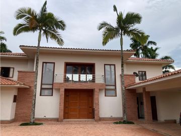 Casa campestre independiente para la venta en Malabar, Pereira